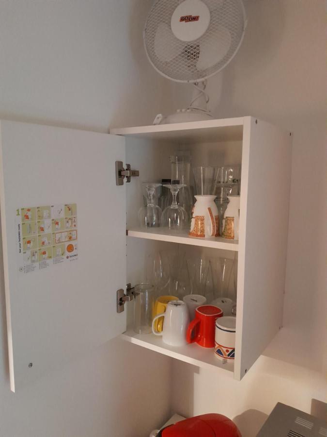Apartment Mit Kueche Und Balkon Oder Terrasse, Ruhig Und Gut Erreichbar Piding Kültér fotó
