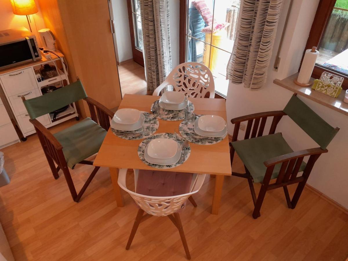 Apartment Mit Kueche Und Balkon Oder Terrasse, Ruhig Und Gut Erreichbar Piding Kültér fotó