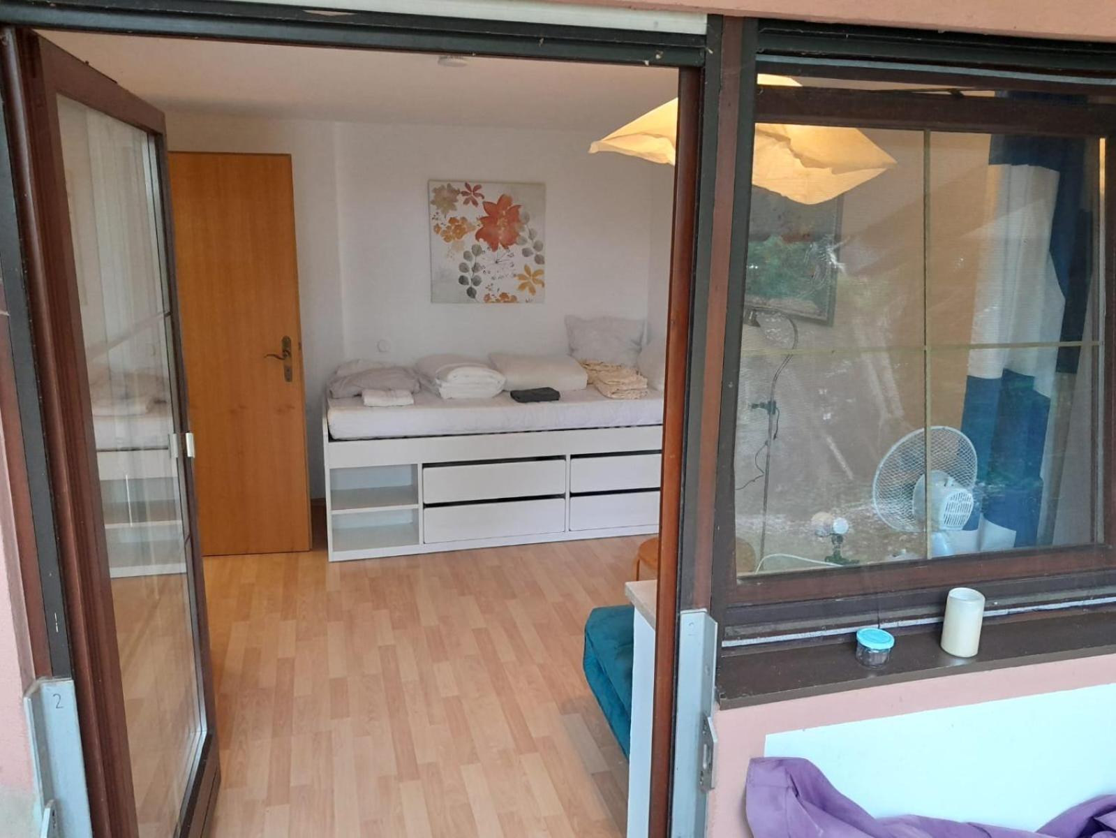 Apartment Mit Kueche Und Balkon Oder Terrasse, Ruhig Und Gut Erreichbar Piding Kültér fotó
