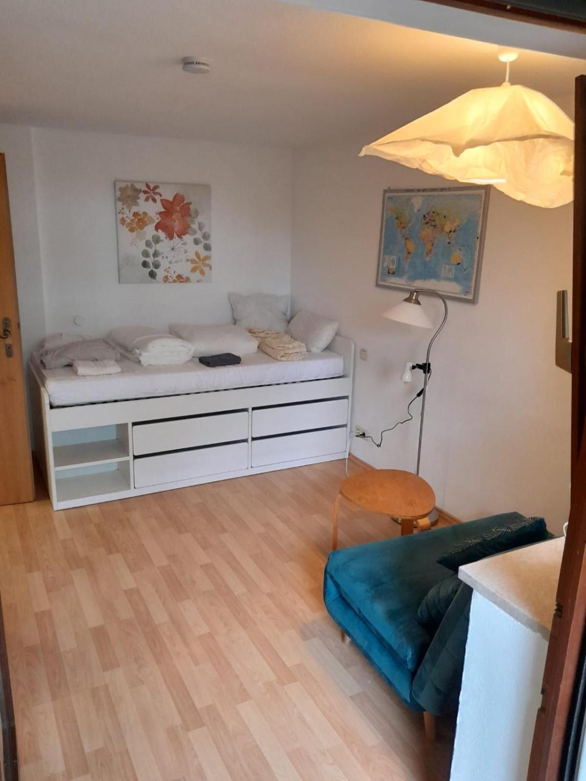 Apartment Mit Kueche Und Balkon Oder Terrasse, Ruhig Und Gut Erreichbar Piding Kültér fotó