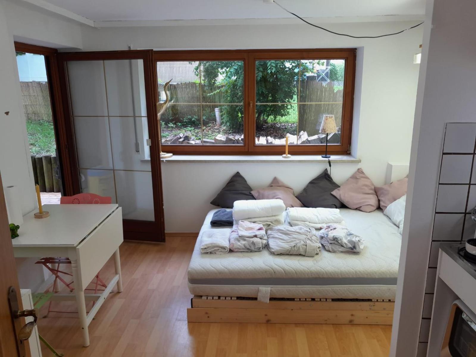 Apartment Mit Kueche Und Balkon Oder Terrasse, Ruhig Und Gut Erreichbar Piding Kültér fotó